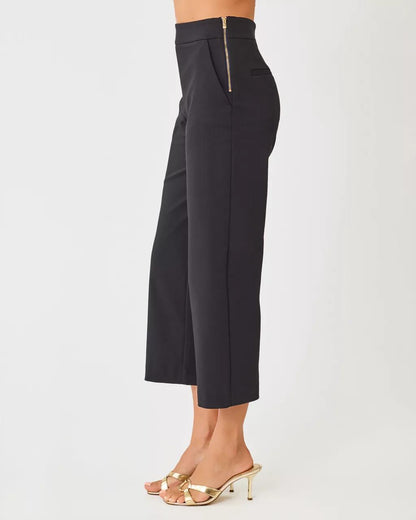 Lilly Pulitzer - 26" Sarissa High Rise Crop Pant - Noir