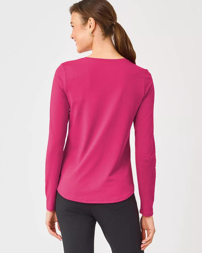 Lilly Pulitzer - UPF 50+ Luxletic Westley Long Sleeve Active Tee - Berry Bouquet