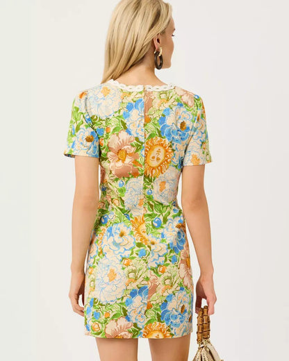 Lilly Pulitzer - Minerva Short Sleeve Stretch Shift Dress - Rutabaga