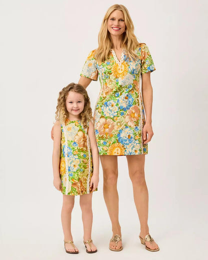 Lilly Pulitzer - Minerva Short Sleeve Stretch Shift Dress - Rutabaga
