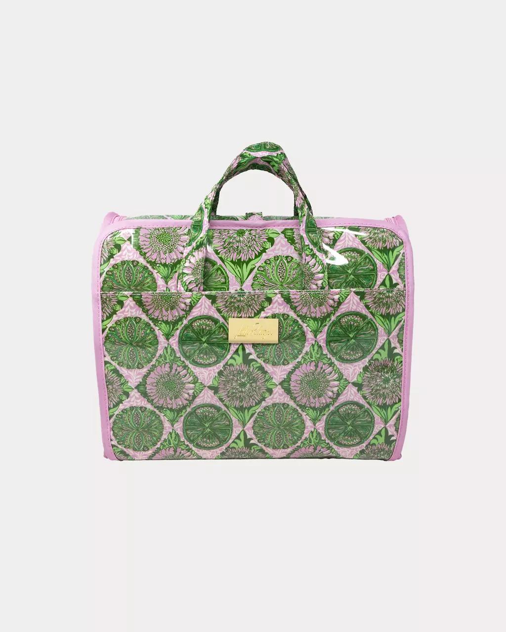 Lilly Pulitzer - Hanging Toiletry Case - Oleander Pink